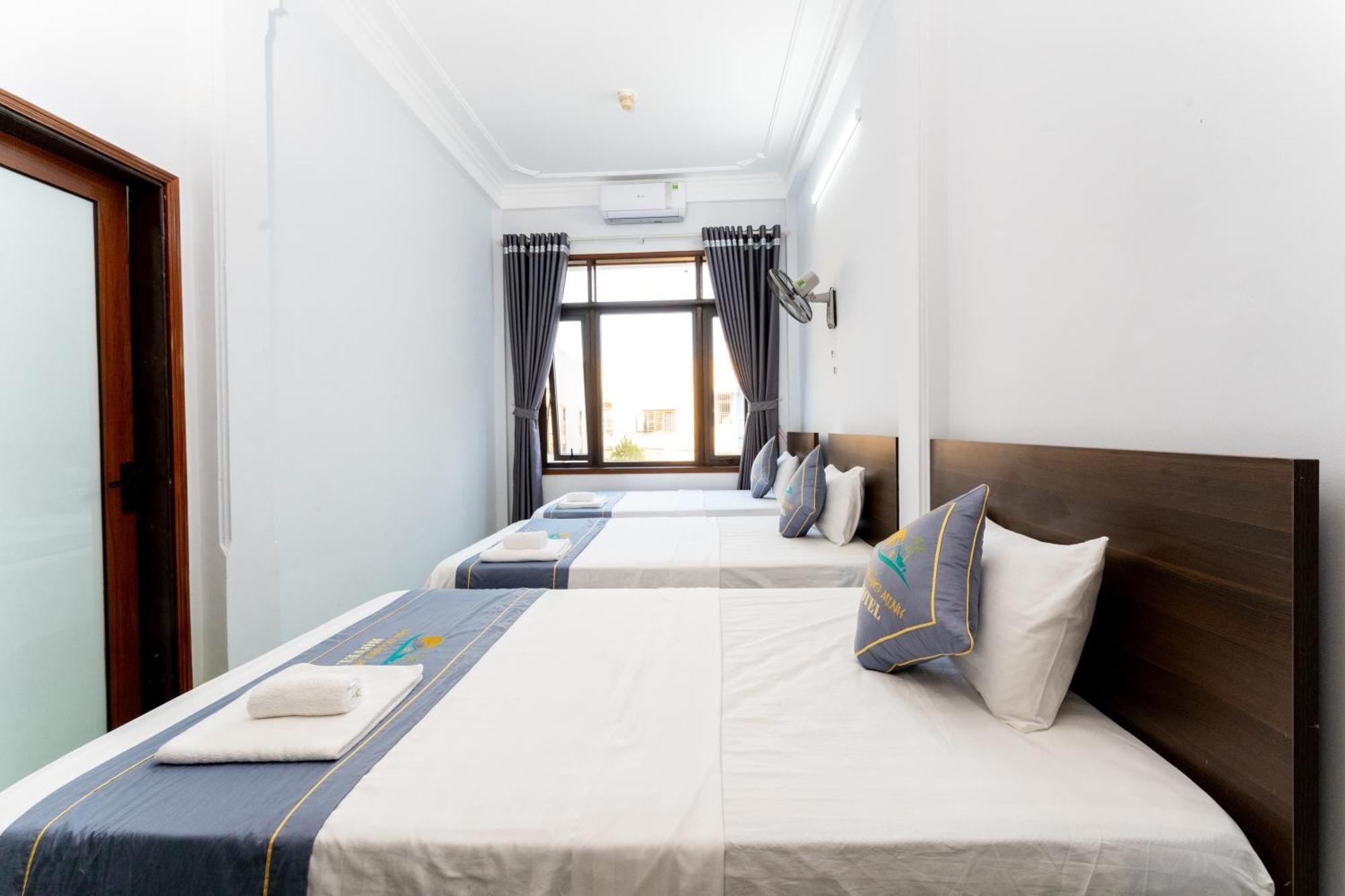 Tan Hoang Minh Hotel Dong Hoi Extérieur photo